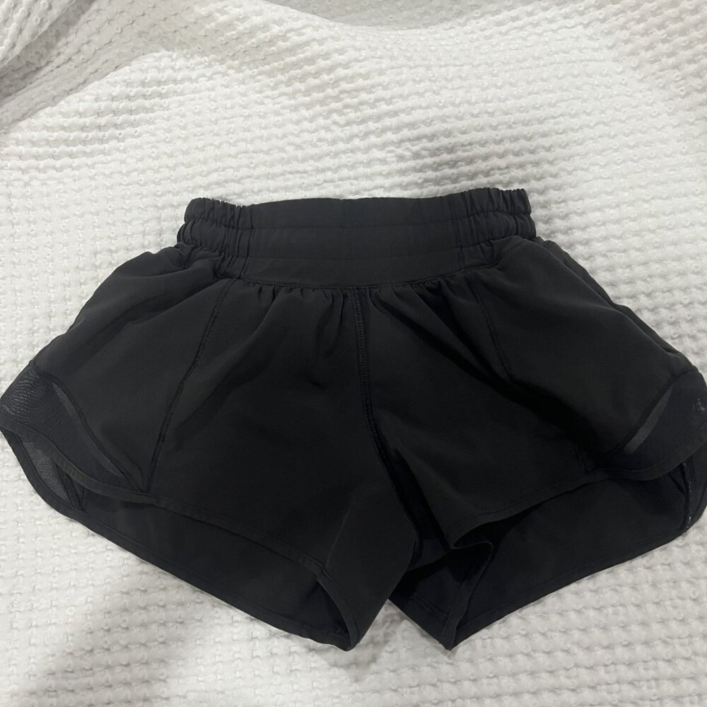 Lululemon low-rise Hotty Hot
